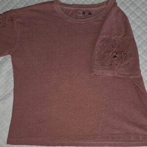 C&C California Dusty Rose Embroidered Tee EUC L